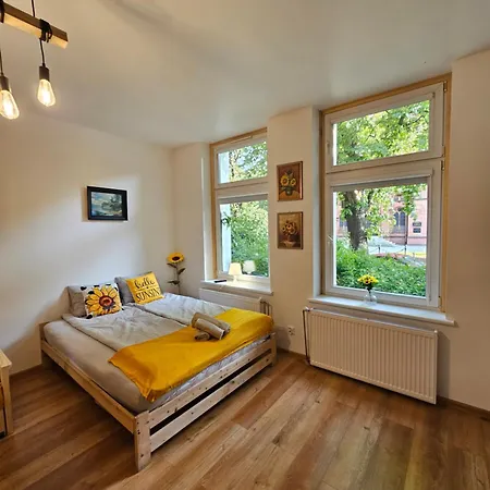 Apartment Slonecznikowy Loft Parter *