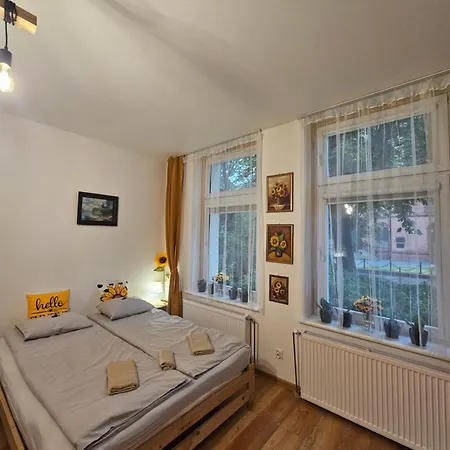 Διαμέρισμα Slonecznikowy Loft Parter Γκντανσκ